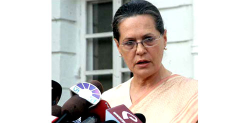 UPA alliance disintegrates? Sharad Pawar juxtaposes his moves with Congress and also with Shivsena and Samajwadi Party! What really Sonia Gandhi knows about the Congress party position in the States? She depends upon...